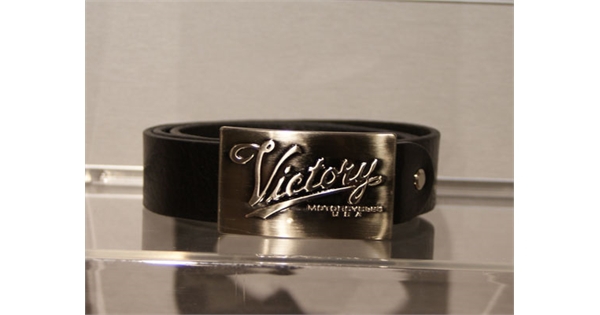 BELT WITH VICTORY SCRIPT BUCKLE
